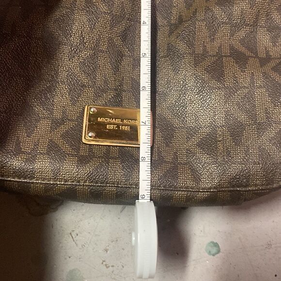 Espresso and Brown Jet Set Messenger Cross Body Bag - Picture 8 of 8